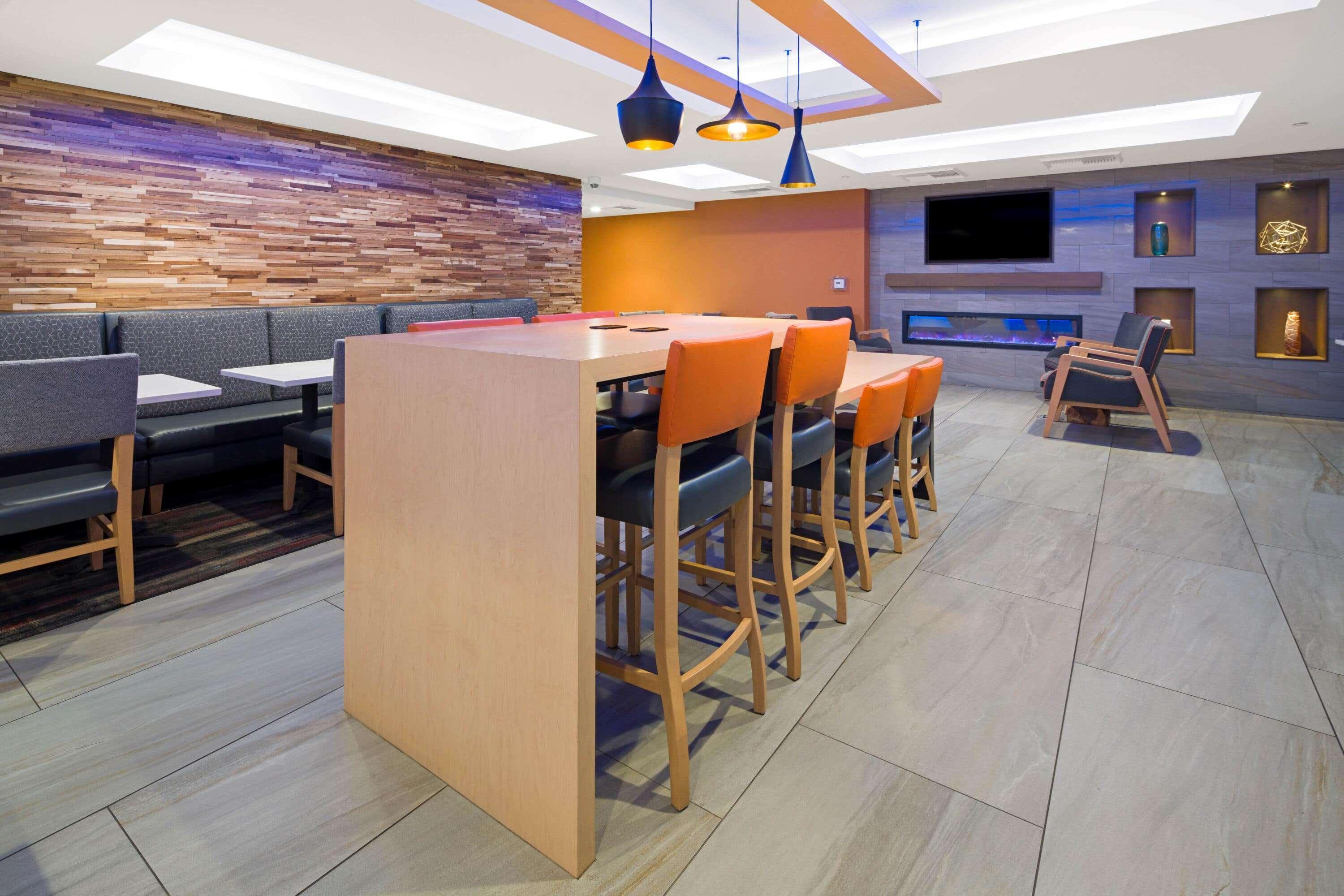 La Quinta By Wyndham Orange County Airport 3*