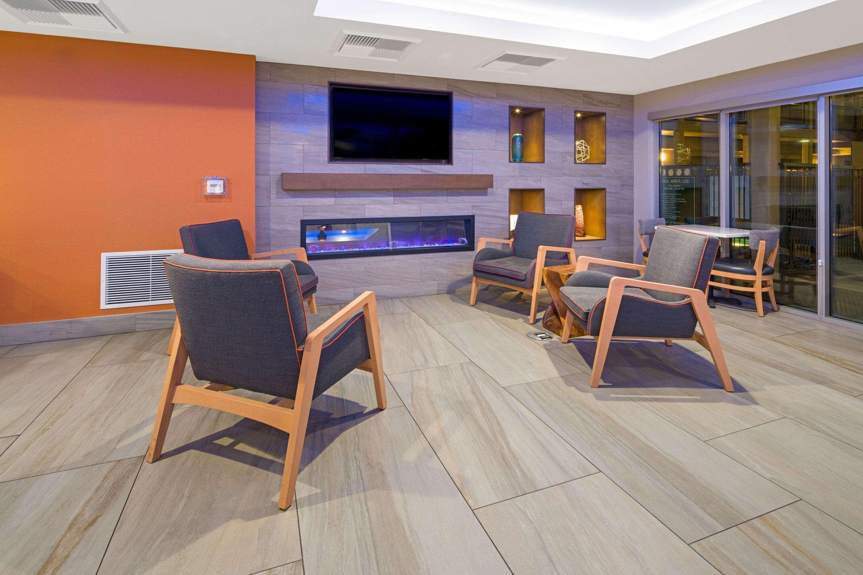 La Quinta By Wyndham Orange County Airport Santa Ana