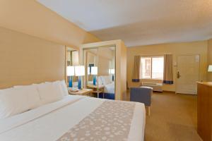 Hotel La Quinta By Wyndham Orange County Airport Santa Ana